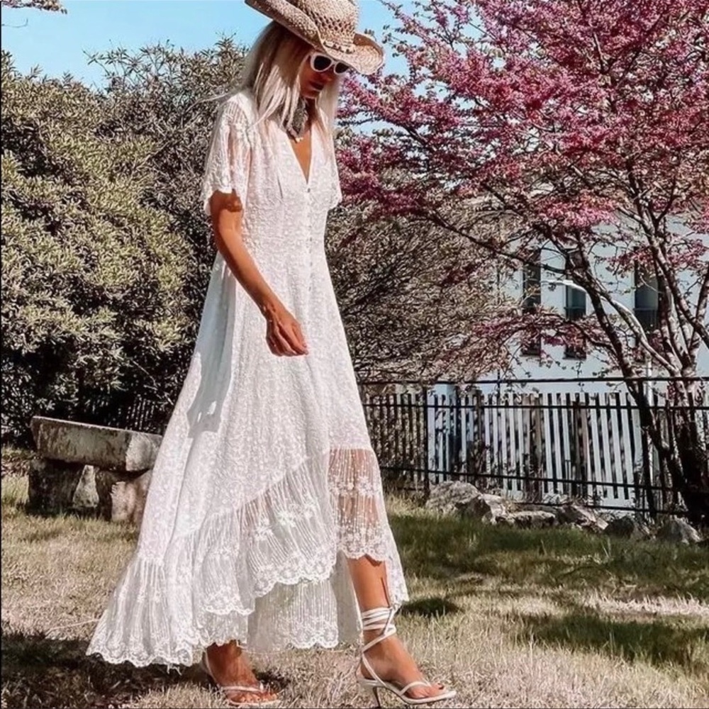 Bella Stitch Ivy And Lace Boho Button Front Maxi Dress In Allover Lace, Lined